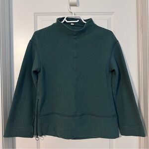 Lululemon On Repeat Mock Neck Green Smoke Sz 4